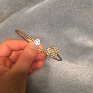 Faux Gold bracelet with flower and stud